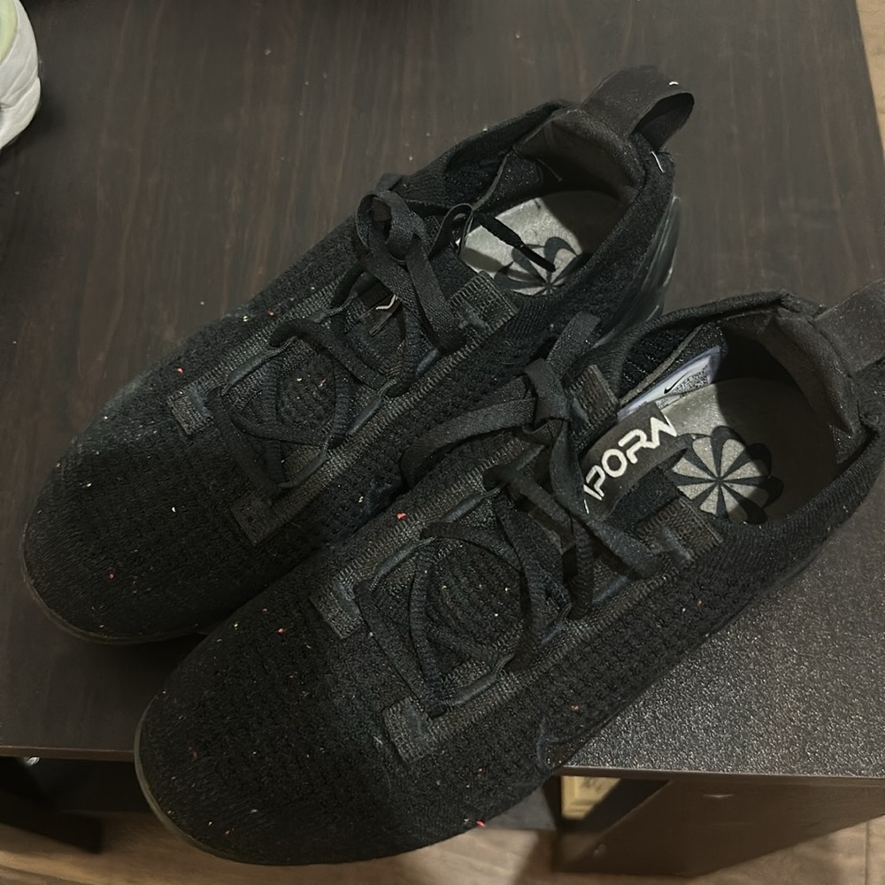 Nike air Vapormax size 6 - Picture 3 of 6